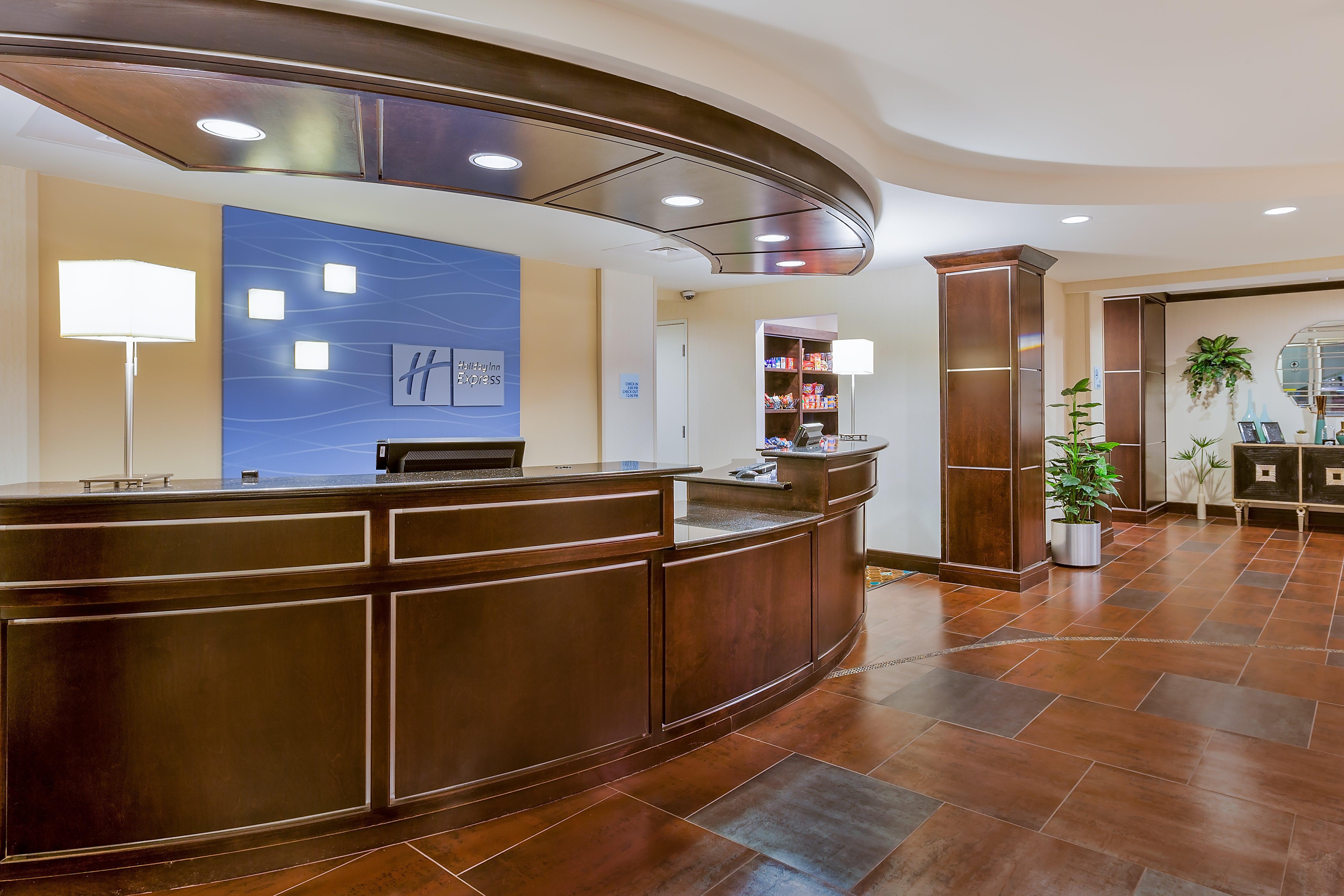 Holiday Inn Express And Suites Alpine By Ihg Exterior foto